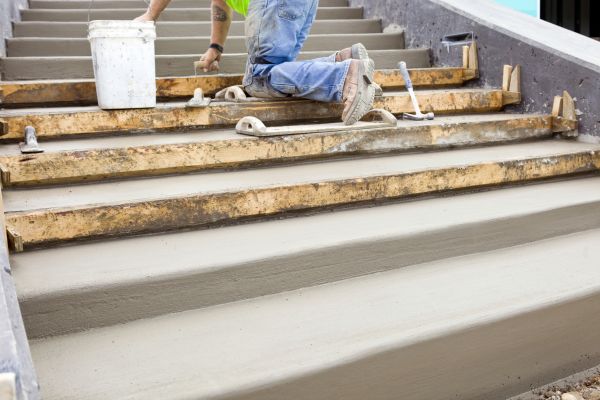 Concrete Steps Pouring in Kirkland
