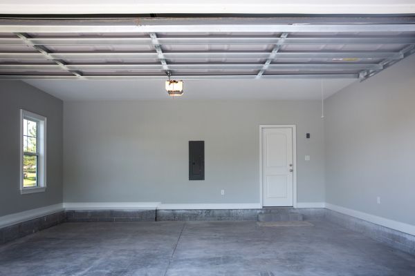 Garage Cementing in Kirkland