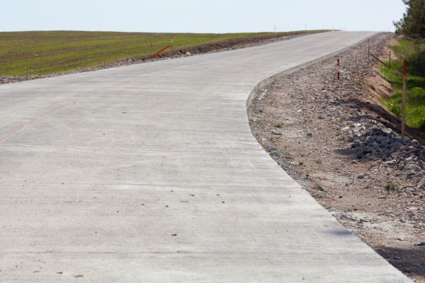 Cost of Driveway Cementing in Kirkland