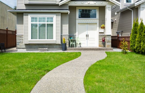 Cost of Concrete Path Construction in Kirkland