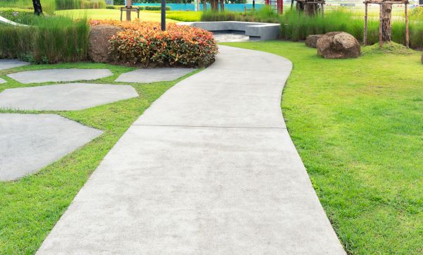 Cost of Concrete Sidewalk Installation in Kirkland